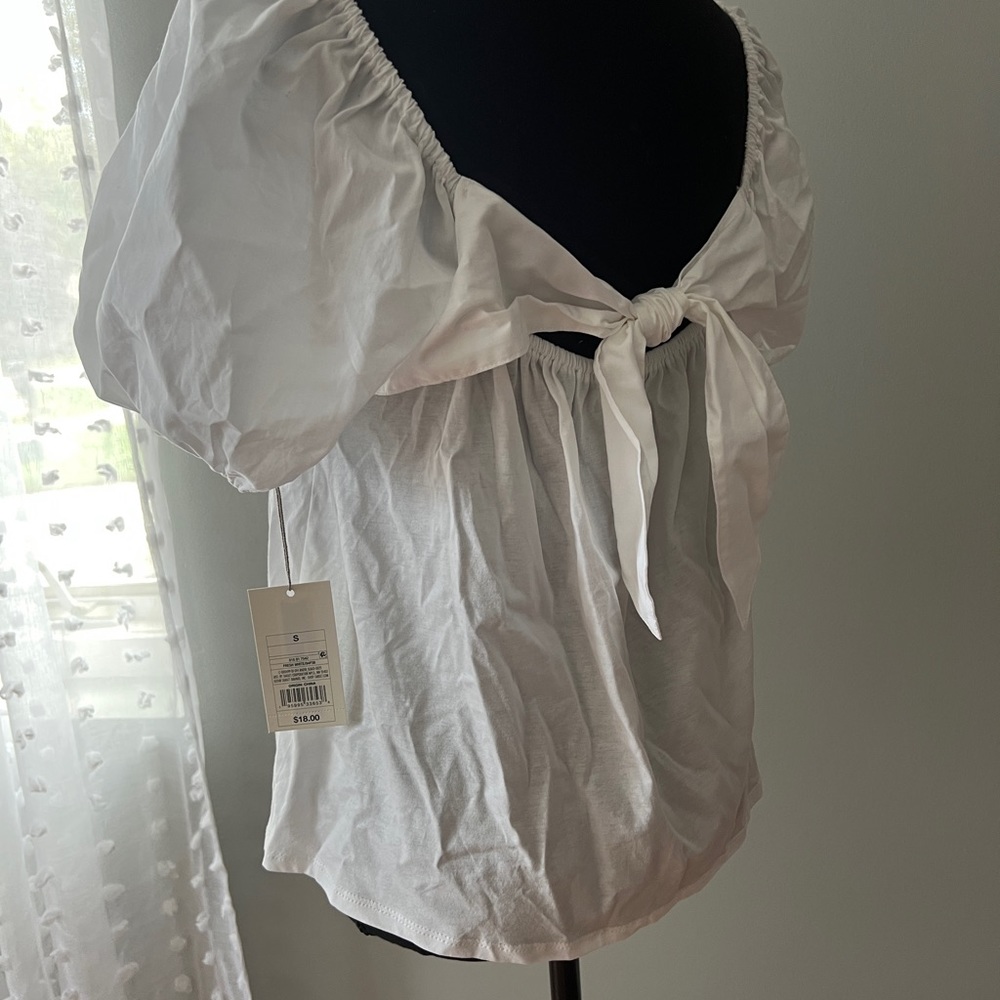 NWT blouse from Target - Picture 3 of 3